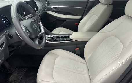 Hyundai Sonata VIII, 2021 год, 2 650 000 рублей, 20 фотография