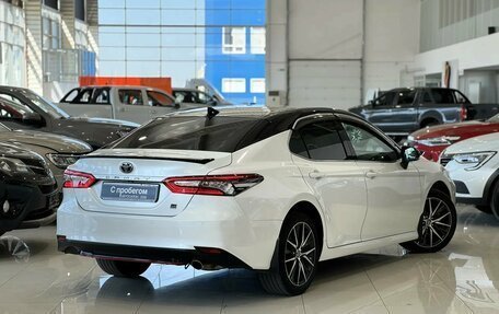 Toyota Camry, 2021 год, 3 350 000 рублей, 3 фотография