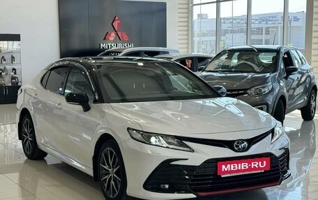 Toyota Camry, 2021 год, 3 350 000 рублей, 7 фотография