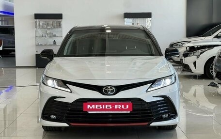 Toyota Camry, 2021 год, 3 350 000 рублей, 6 фотография