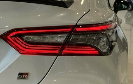 Toyota Camry, 2021 год, 3 350 000 рублей, 13 фотография
