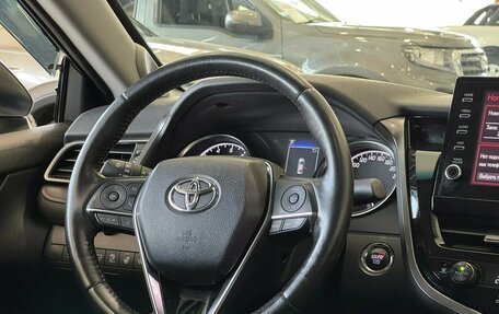 Toyota Camry, 2021 год, 3 350 000 рублей, 19 фотография