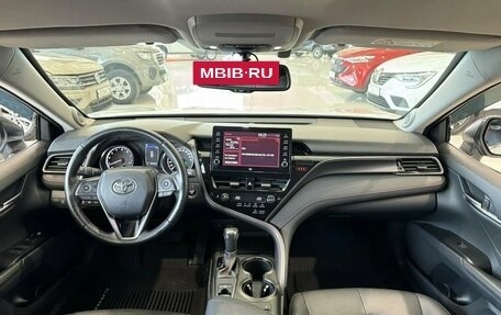 Toyota Camry, 2021 год, 3 350 000 рублей, 18 фотография