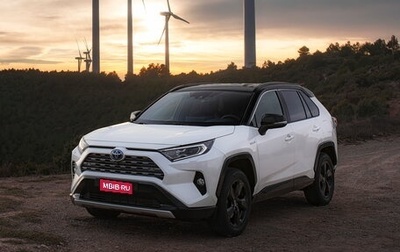 Toyota RAV4, 2019 год, 4 500 000 рублей, 1 фотография