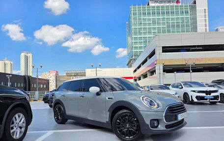 MINI Clubman, 2022 год, 2 355 000 рублей, 4 фотография