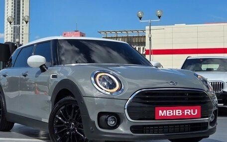 MINI Clubman, 2022 год, 2 355 000 рублей, 3 фотография