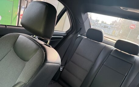 Mercedes-Benz C-Класс, 2011 год, 1 750 000 рублей, 11 фотография