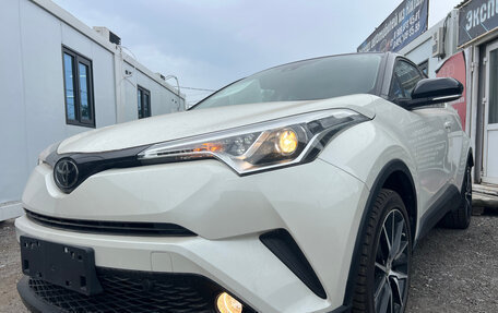 Toyota C-HR I рестайлинг, 2021 год, 2 298 000 рублей, 4 фотография