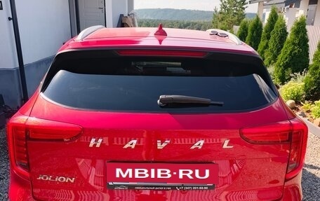Haval Jolion, 2023 год, 1 800 000 рублей, 4 фотография