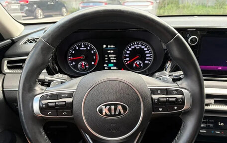 KIA K5, 2023 год, 2 135 000 рублей, 10 фотография