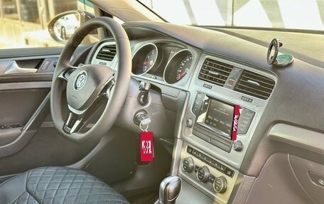 Volkswagen Golf VII, 2013 год, 995 000 рублей, 12 фотография