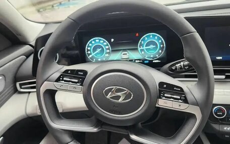 Hyundai Avante, 2021 год, 1 850 000 рублей, 9 фотография