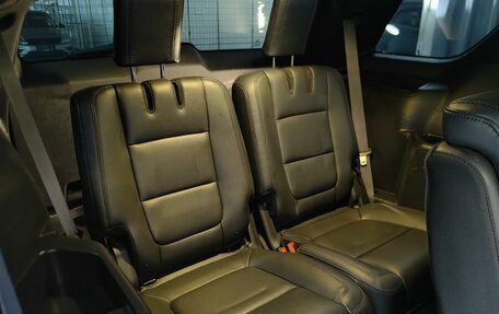 Ford Explorer VI, 2015 год, 2 085 000 рублей, 11 фотография
