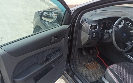 Ford Focus II рестайлинг, 2005 год, 420 000 рублей, 14 фотография