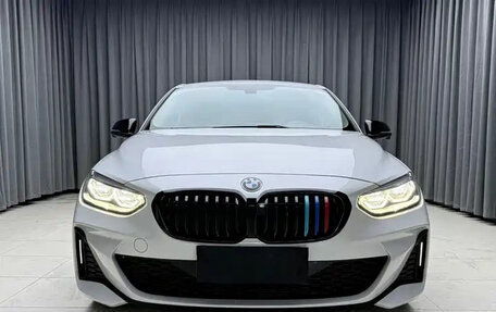 BMW 1 серия, 2023 год, 1 990 002 рублей, 2 фотография