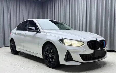 BMW 1 серия, 2023 год, 1 990 002 рублей, 3 фотография