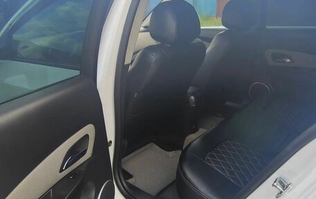 Chevrolet Cruze II, 2012 год, 820 000 рублей, 9 фотография