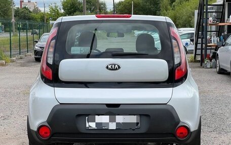 KIA Soul II рестайлинг, 2016 год, 1 285 000 рублей, 2 фотография