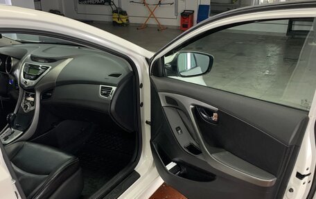 Hyundai Avante, 2011 год, 749 000 рублей, 8 фотография