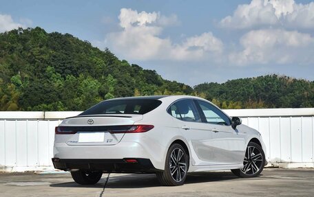 Toyota Camry, 2026 год, 5 500 000 рублей, 4 фотография