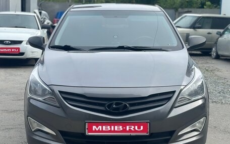 Hyundai Solaris II рестайлинг, 2015 год, 945 000 рублей, 1 фотография