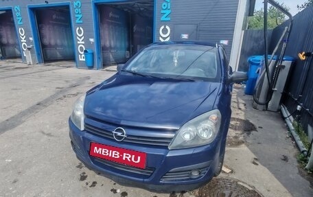 Opel Astra H, 2004 год, 330 000 рублей, 1 фотография