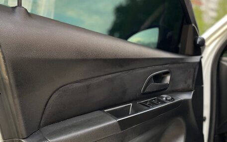Chevrolet Cruze II, 2011 год, 700 000 рублей, 16 фотография