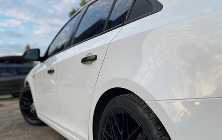 Chevrolet Cruze II, 2011 год, 700 000 рублей, 10 фотография