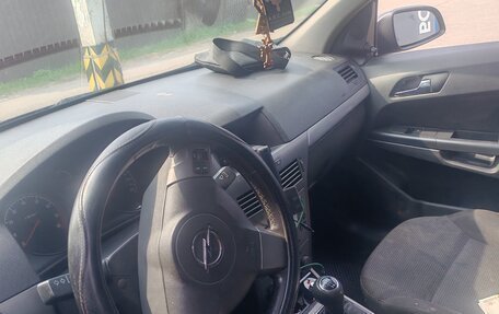 Opel Astra H, 2004 год, 330 000 рублей, 3 фотография