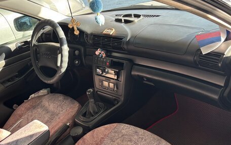 Audi A4, 1998 год, 450 000 рублей, 6 фотография