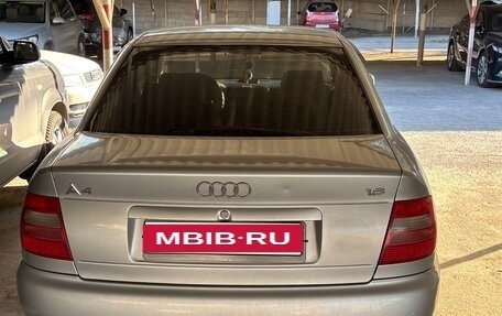 Audi A4, 1998 год, 450 000 рублей, 3 фотография