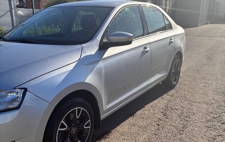 Skoda Rapid I, 2018 год, 950 000 рублей, 2 фотография