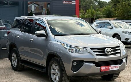 Toyota Fortuner II, 2018 год, 2 290 000 рублей, 2 фотография
