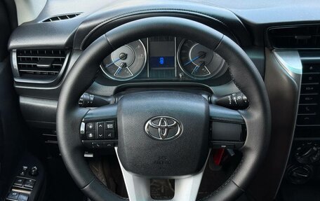 Toyota Fortuner II, 2018 год, 2 290 000 рублей, 24 фотография