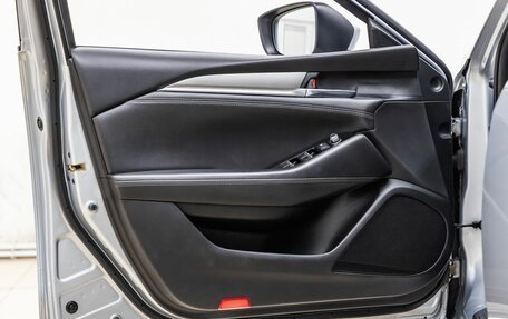 Mazda 6, 2019 год, 2 268 000 рублей, 26 фотография