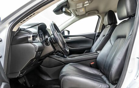 Mazda 6, 2019 год, 2 268 000 рублей, 28 фотография