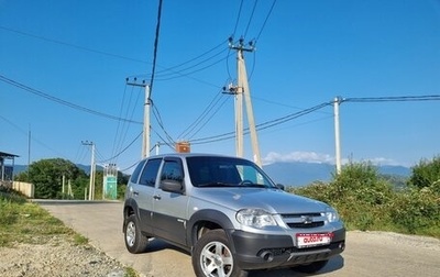 Chevrolet Niva I рестайлинг, 2018 год, 850 000 рублей, 1 фотография