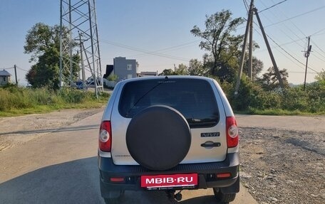 Chevrolet Niva I рестайлинг, 2018 год, 850 000 рублей, 4 фотография