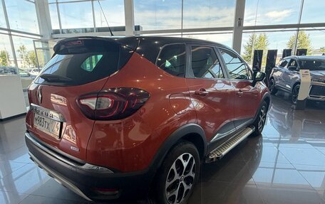 Renault Kaptur I рестайлинг, 2017 год, 1 395 000 рублей, 5 фотография