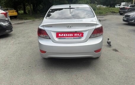 Hyundai Solaris II рестайлинг, 2011 год, 680 000 рублей, 8 фотография
