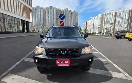 Toyota Highlander III, 2003 год, 900 000 рублей, 8 фотография