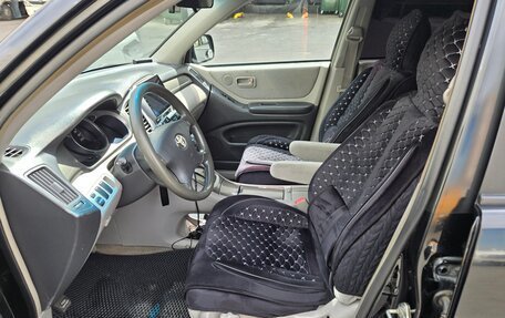 Toyota Highlander III, 2003 год, 900 000 рублей, 15 фотография
