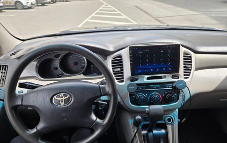 Toyota Highlander III, 2003 год, 900 000 рублей, 17 фотография