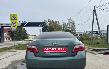 Toyota Camry, 2007 год, 900 000 рублей, 3 фотография