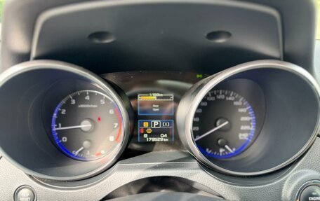 Subaru Outback IV рестайлинг, 2018 год, 2 350 000 рублей, 14 фотография