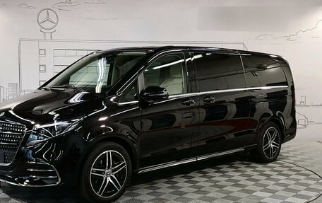 Mercedes-Benz V-Класс, 2024 год, 15 950 000 рублей, 2 фотография