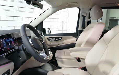 Mercedes-Benz V-Класс, 2024 год, 15 950 000 рублей, 12 фотография