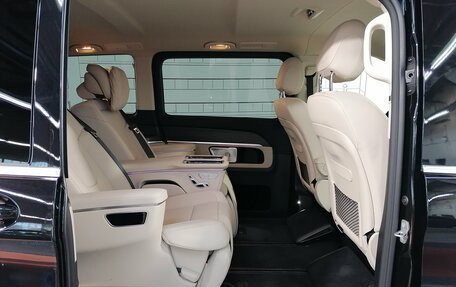 Mercedes-Benz V-Класс, 2024 год, 15 950 000 рублей, 24 фотография