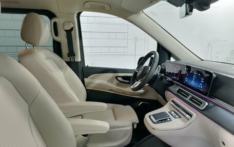 Mercedes-Benz V-Класс, 2024 год, 15 950 000 рублей, 28 фотография