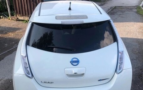 Nissan Leaf I, 2011 год, 800 000 рублей, 5 фотография